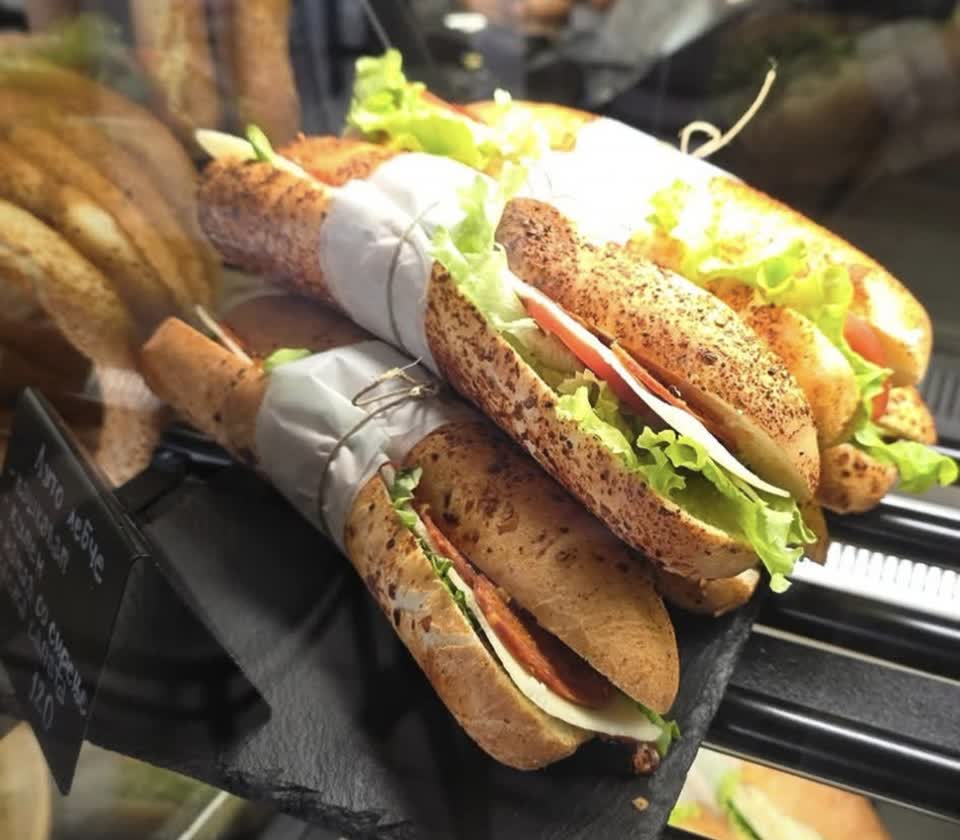 Baget sendviči u pekari Žitko Gevgelija