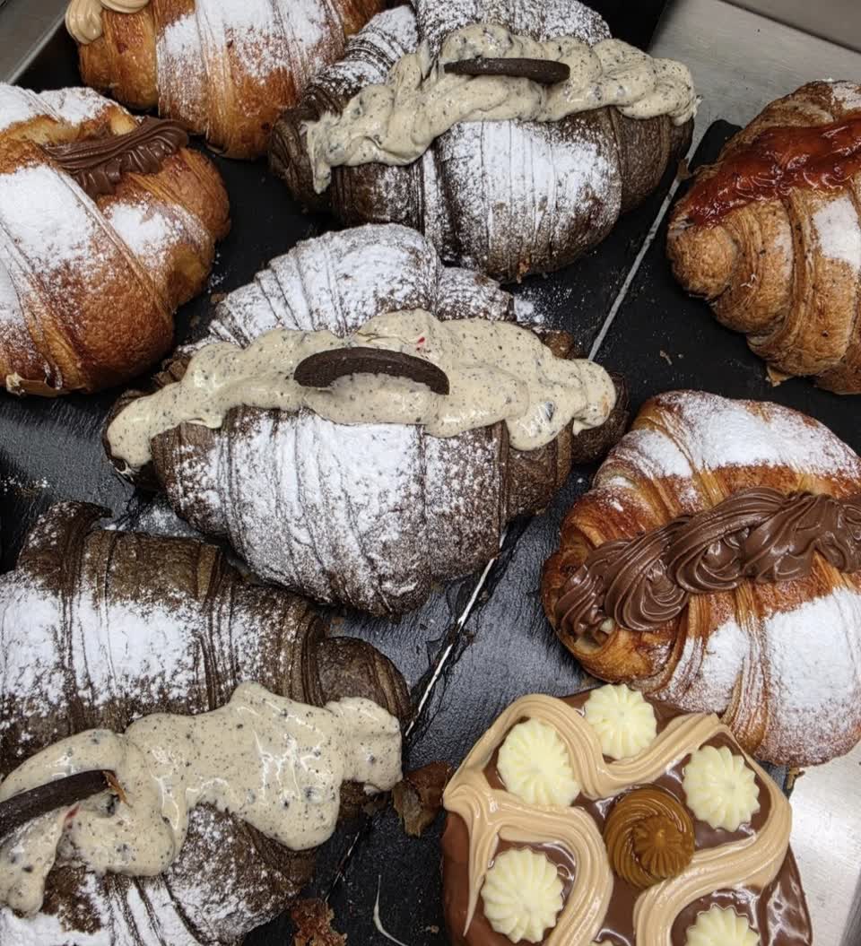 Raznovrsni slatki zalogaji Žitko Bakery