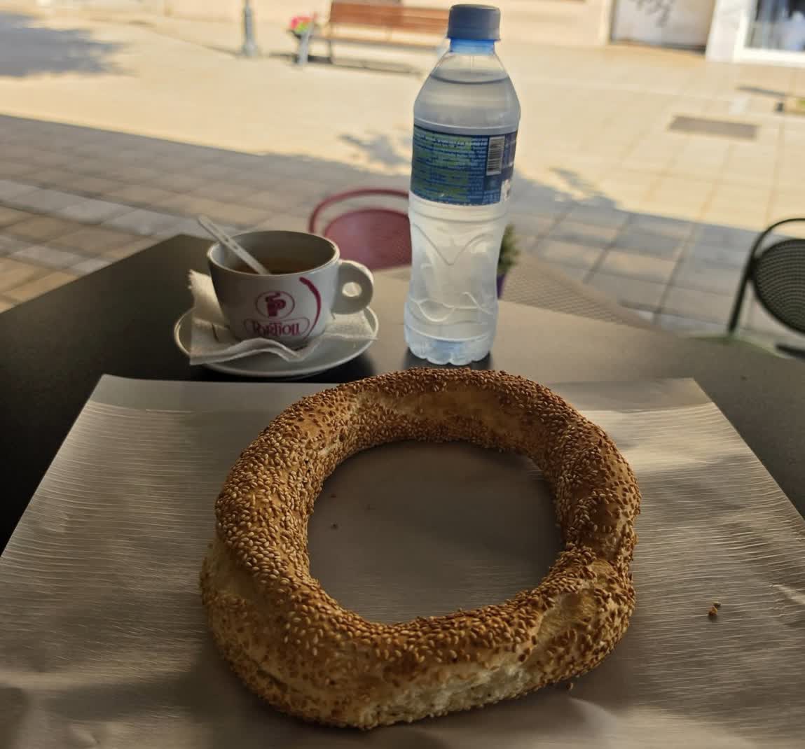Đevrek i kafa u Žitko Bakery