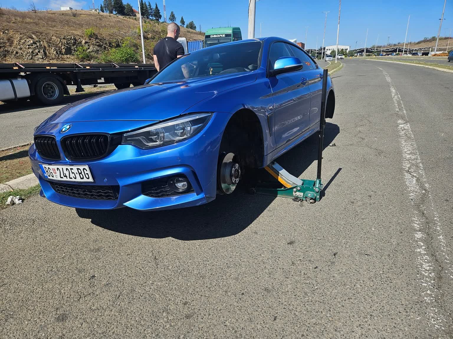 Mobilni servis Guma Brend na putu